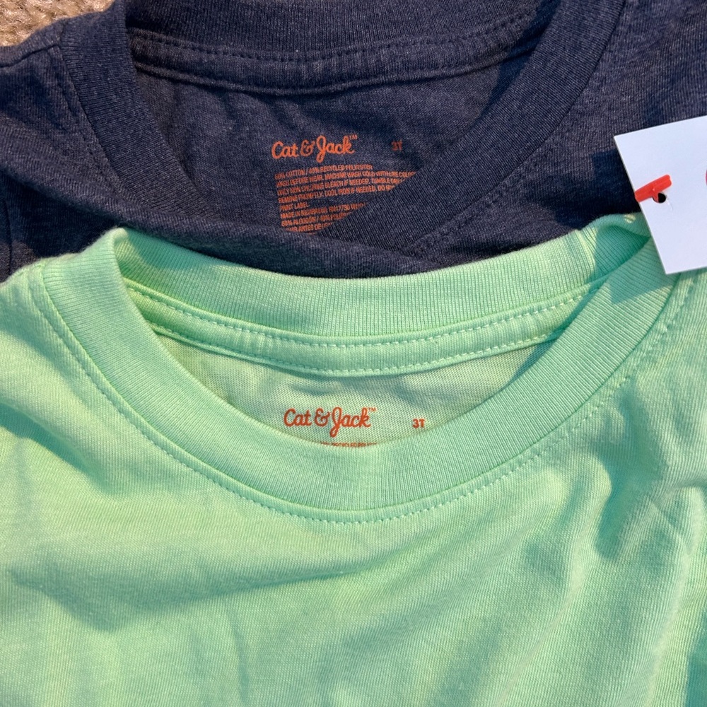 Kids' solid Color 3T Shirts - Picture 4 of 4